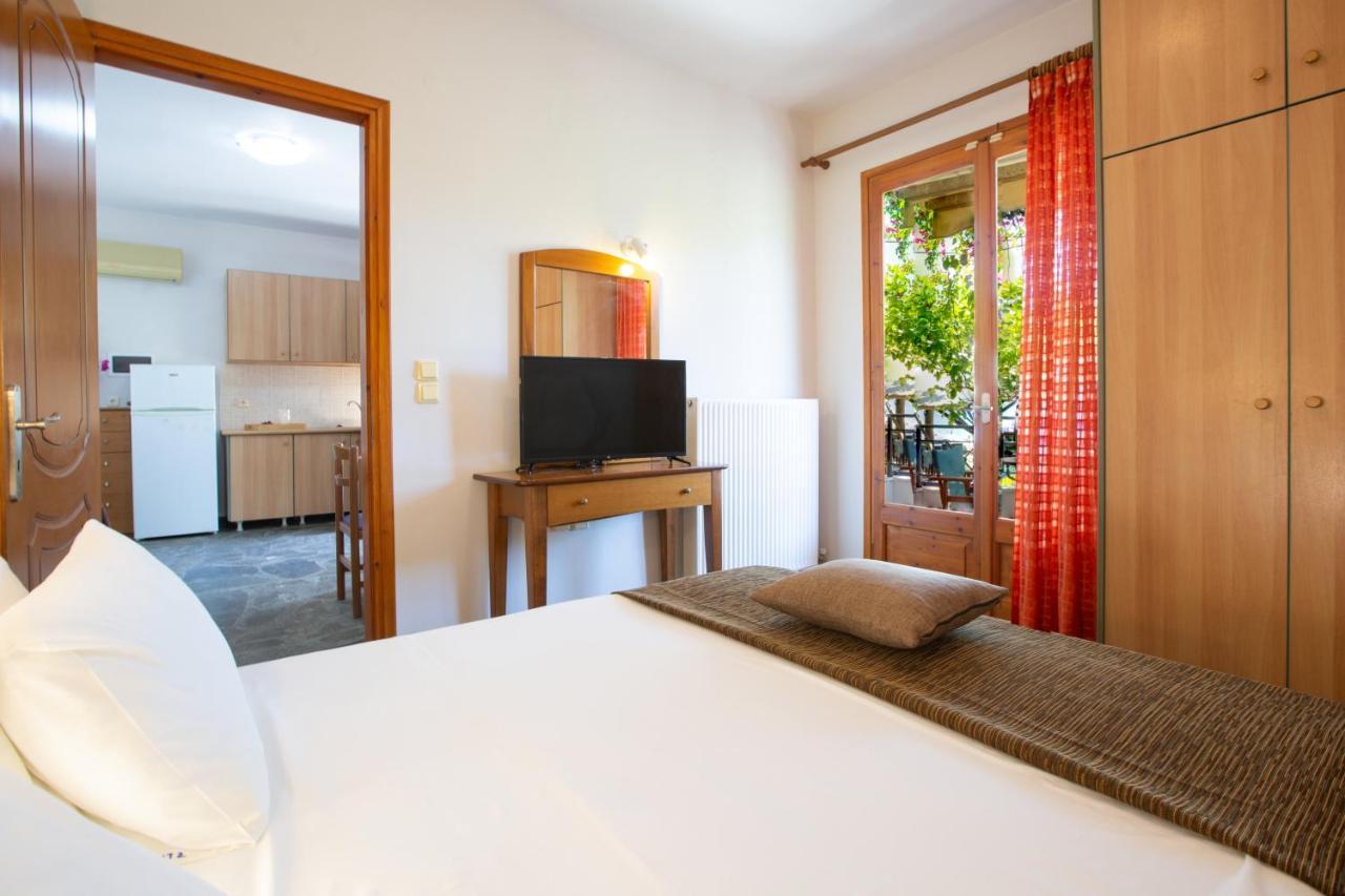 Giapis Apartment Mikros Gialos Dış mekan fotoğraf